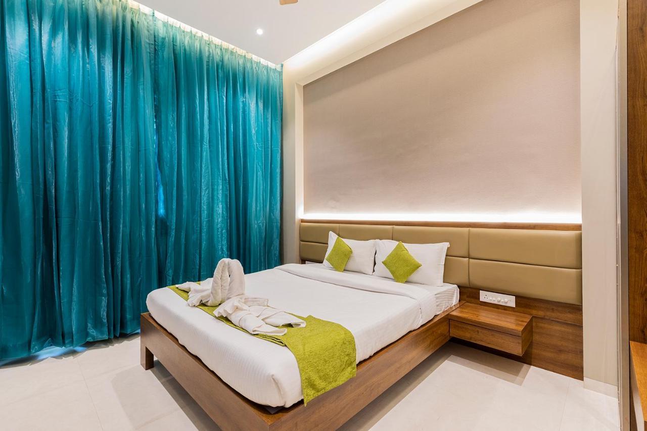 Hotel Seven Oaks Navi Mumbai Kültér fotó